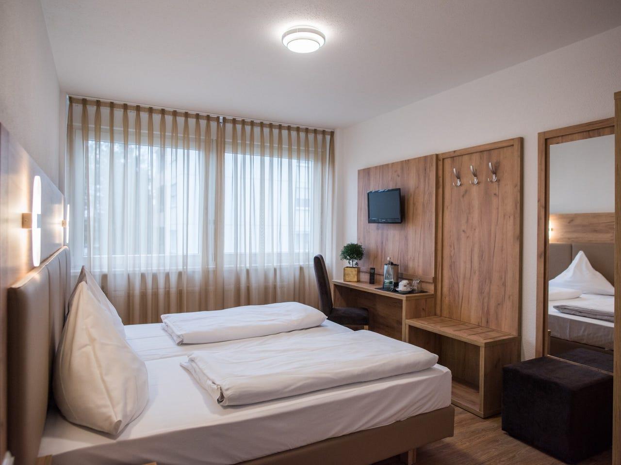 Hotel Leo Eggenstein-Leopoldshafen Luaran gambar