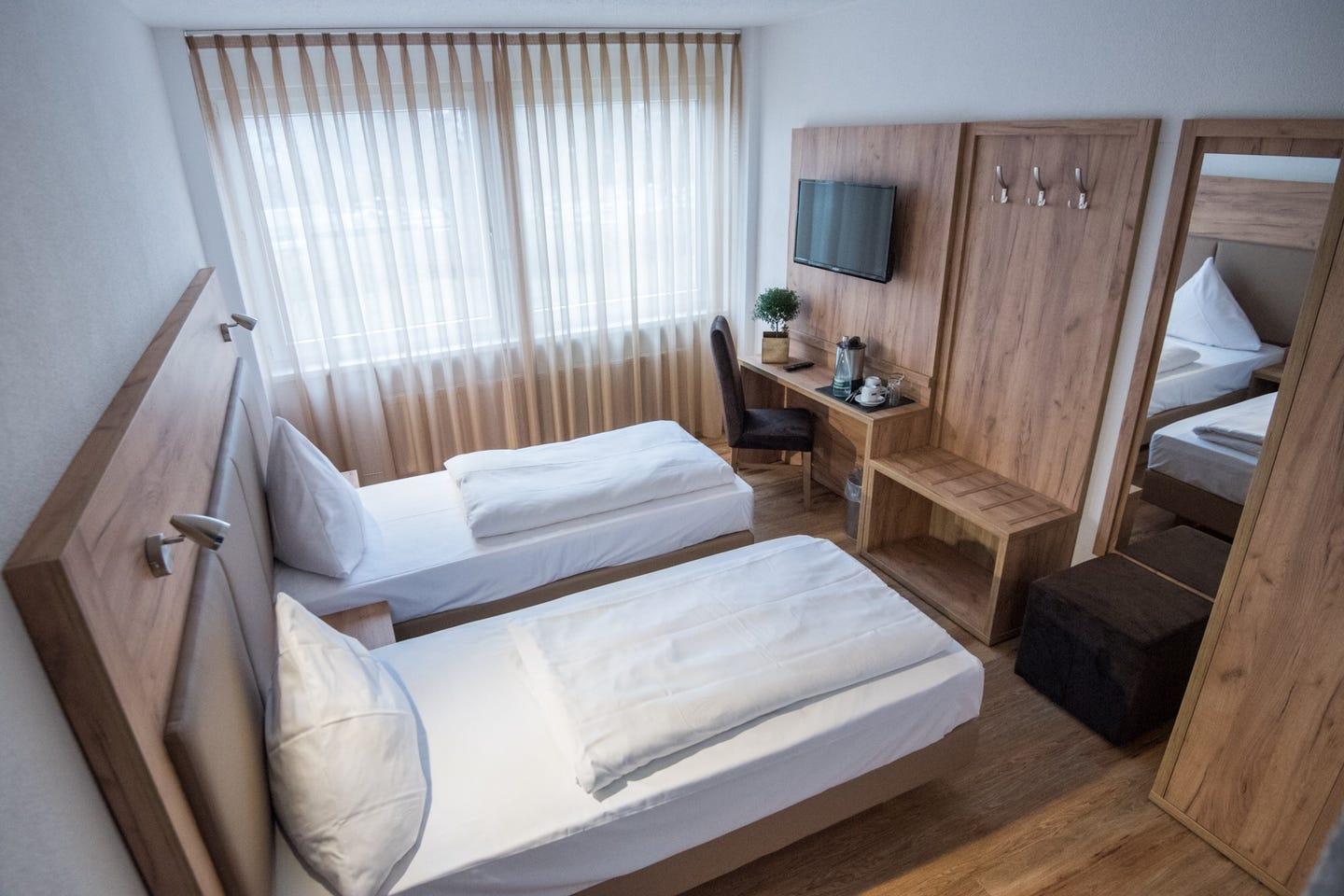 Hotel Leo Eggenstein-Leopoldshafen Luaran gambar
